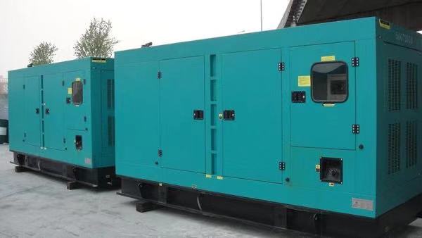 大庆康明斯400kw大型柴油二手发电机组