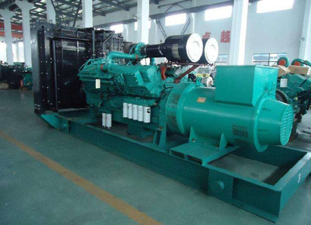 大庆800kw康明斯柴油发电机组
